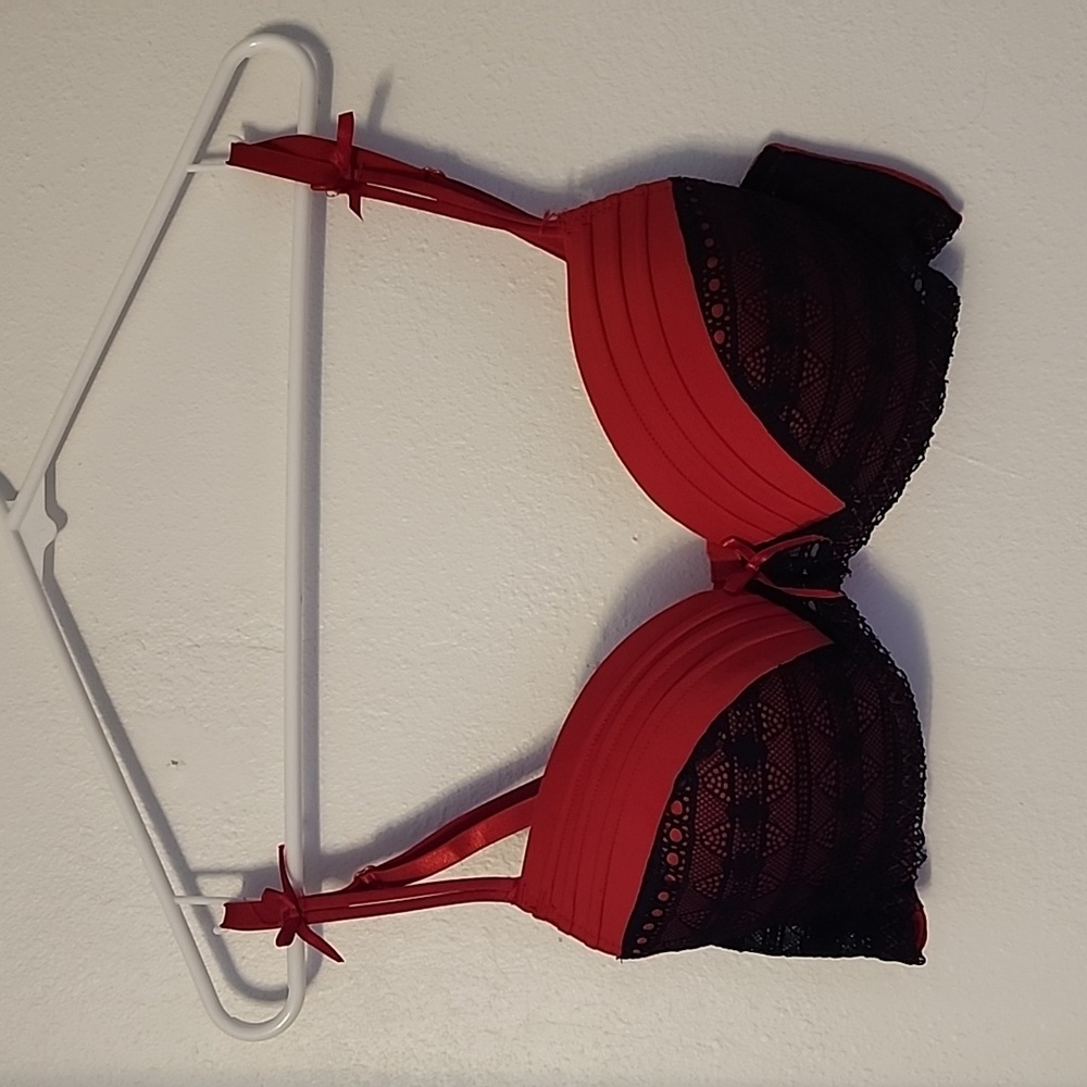 Red And Black Lace Bra